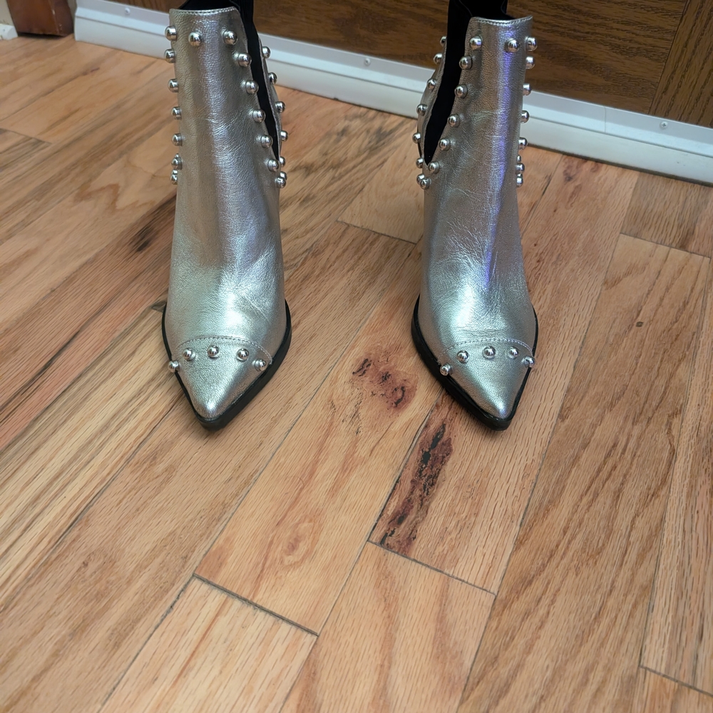 Nine West Silver Ankle Booties with Pointed Toe